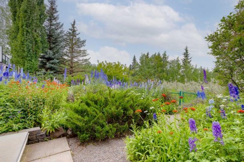 32 Valley Crest Gardens Nw, Calgary, AB 