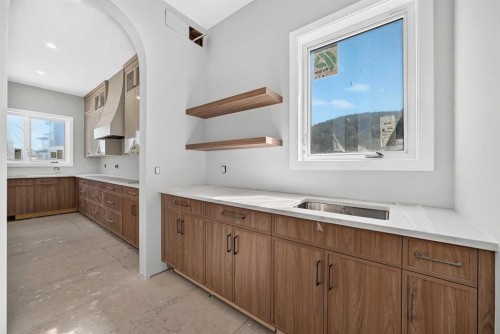 83 Crestridge Heights Sw, Calgary, AB 