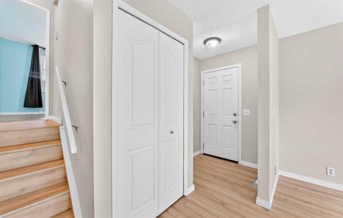 19 Falshire Drive Ne, Calgary, AB - Indoor Photo Showing Other Room