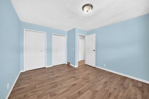 19 Falshire Drive Ne, Calgary, AB - Indoor Photo Showing Other Room