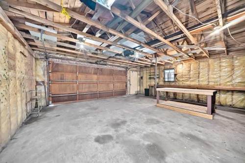 19 Falshire Drive Ne, Calgary, AB - Indoor Photo Showing Garage