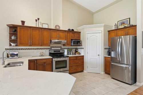120 Sierra Morena Landing Sw, Calgary, AB - Indoor Photo Showing Kitchen With Stainless Steel Kitchen With Double Sink