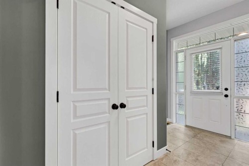 37 Cranleigh Heath Se, Calgary, AB - Indoor Photo Showing Other Room