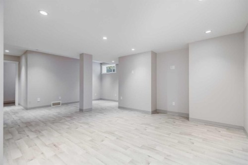 37 Cranleigh Heath Se, Calgary, AB - Indoor Photo Showing Other Room