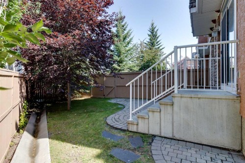 37 Cranleigh Heath Se, Calgary, AB - Outdoor