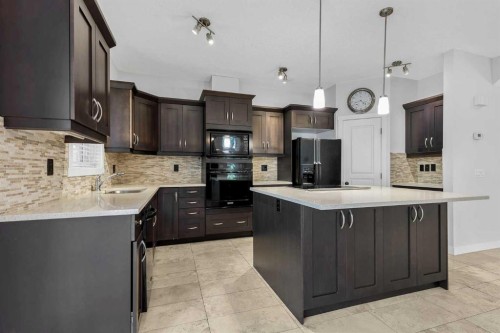 37 Cranleigh Heath Se, Calgary, AB - Indoor Photo Showing Kitchen With Upgraded Kitchen