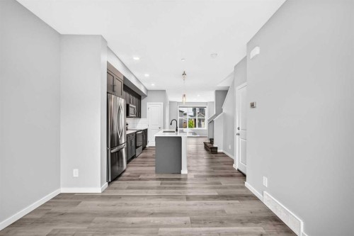 97 Herron Mews Ne, Calgary, AB - Indoor