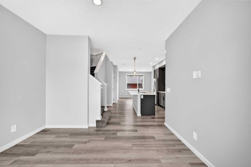 97 Herron Mews Ne, Calgary, AB - Indoor Photo Showing Other Room