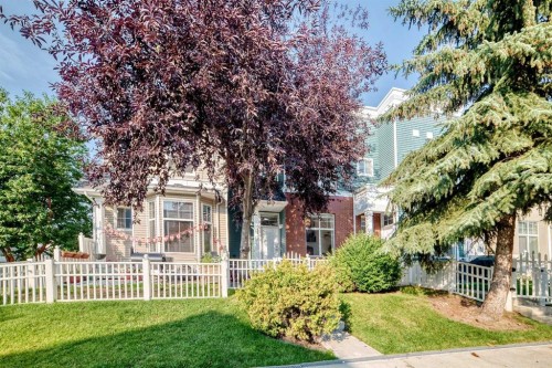 252 Mckenzie Towne Link Se, Calgary, AB - Outdoor