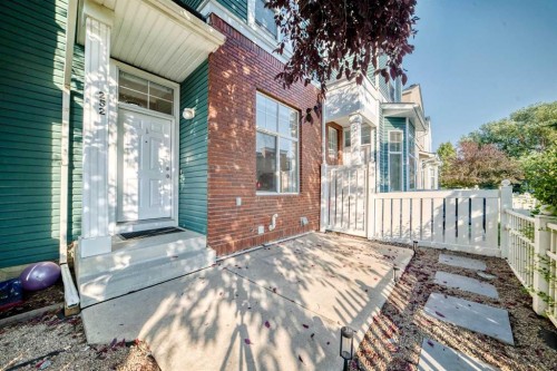 252 Mckenzie Towne Link Se, Calgary, AB - Outdoor