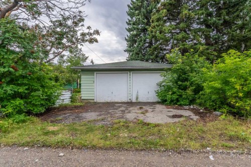 2628 Capitol Hill Crescent Nw, Calgary, AB - Outdoor