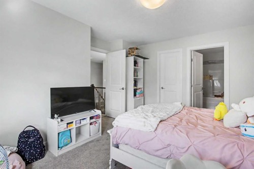 2 Baywater Cape, Airdrie, AB - Indoor Photo Showing Bedroom