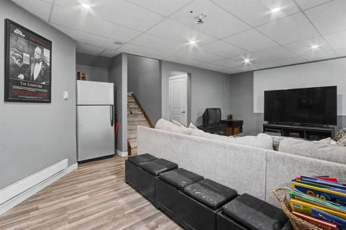 2 Baywater Cape, Airdrie, AB - Indoor Photo Showing Other Room
