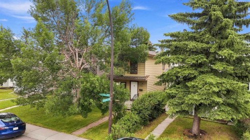 70 Edgeburn Crescent, Calgary, AB - Outdoor