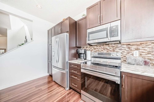 33 Redstone Drive Ne, Calgary, AB - Indoor Photo Showing Kitchen