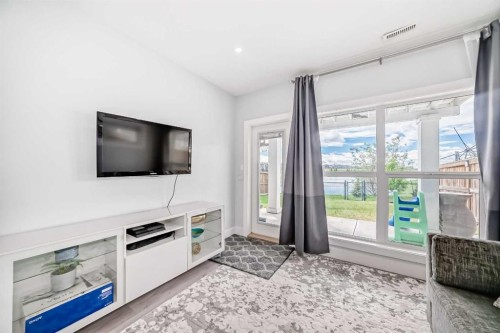 33 Redstone Drive Ne, Calgary, AB - Indoor Photo Showing Other Room