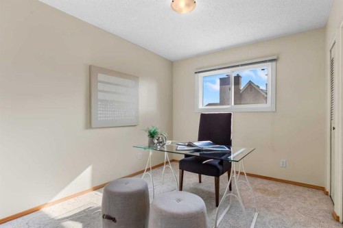 92 Canova Road Sw, Calgary, AB - Indoor Photo Showing Office