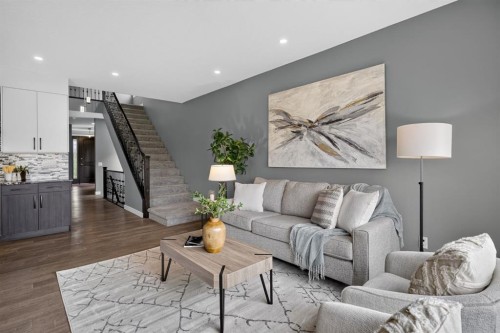 32 Legacy Cove Se, Calgary, AB - Indoor Photo Showing Living Room