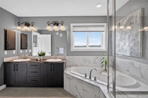 32 Legacy Cove Se, Calgary, AB - Indoor Photo Showing Bathroom