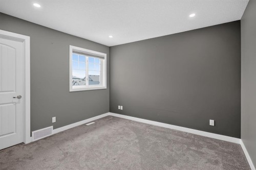 32 Legacy Cove Se, Calgary, AB - Indoor Photo Showing Other Room