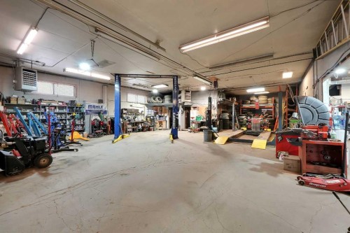 5101 20 Avenue Se, Calgary, AB 