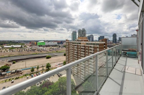1406-624 8 Avenue Se, Calgary, AB - Outdoor With Balcony With View