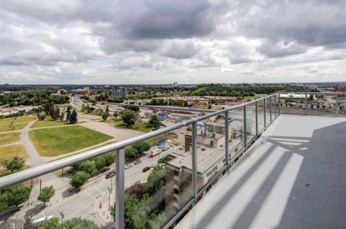 1406-624 8 Avenue Se, Calgary, AB - Outdoor With Balcony With View