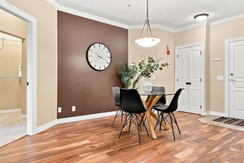 209-59 22 Avenue Sw, Calgary, AB - Indoor Photo Showing Other Room