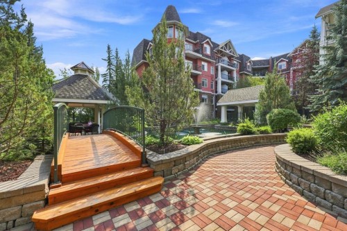 209-59 22 Avenue Sw, Calgary, AB - Outdoor