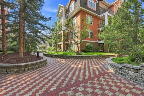 209-59 22 Avenue Sw, Calgary, AB - Outdoor