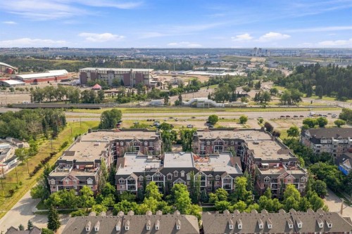 209-59 22 Avenue Sw, Calgary, AB - Outdoor With View