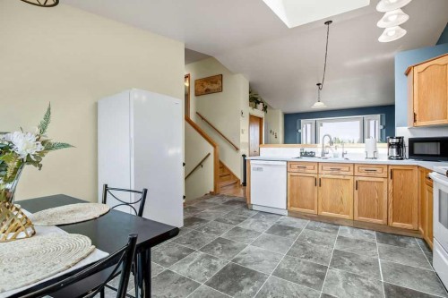 115 5 St, Dalroy, AB - Indoor Photo Showing Other Room