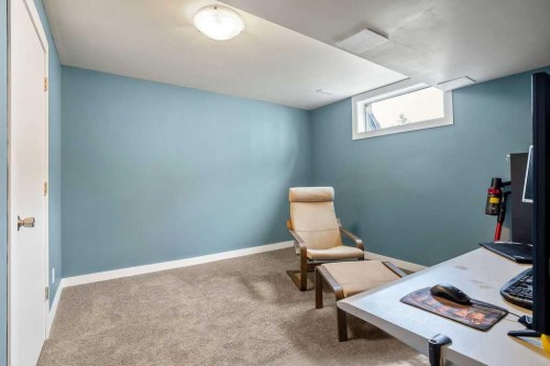 115 5 St, Dalroy, AB - Indoor Photo Showing Other Room