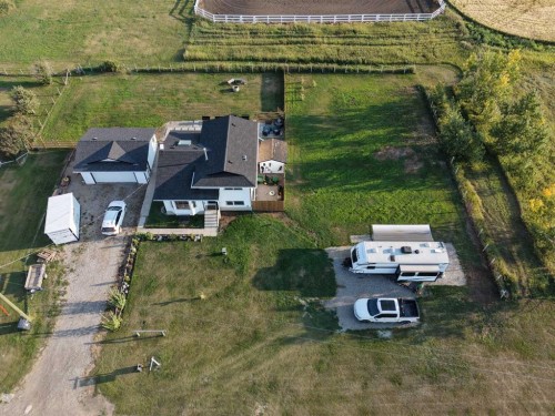 115 5 St, Dalroy, AB - Outdoor With View