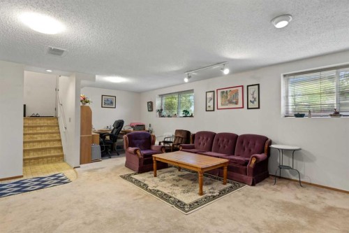 224 Berwick Way Nw, Calgary, AB - Indoor