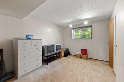 224 Berwick Way Nw, Calgary, AB - Indoor