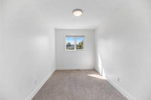 2801 7 Avenue Nw, Calgary, AB - Indoor Photo Showing Other Room