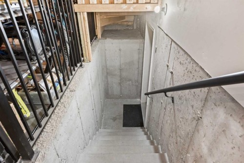39 Brightoncrest Point Se, Calgary, AB - Indoor Photo Showing Other Room