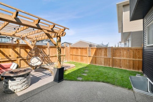 115 Wolf Willow Boulevard Se, Calgary, AB - Outdoor