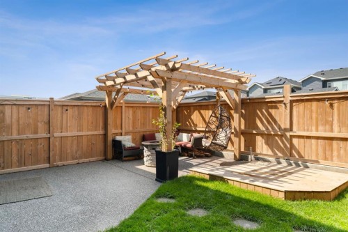 115 Wolf Willow Boulevard Se, Calgary, AB - Outdoor