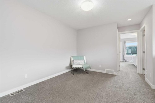 21 Howse Street Ne, Calgary, AB - Indoor Photo Showing Other Room