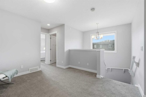 21 Howse Street Ne, Calgary, AB - Indoor Photo Showing Other Room