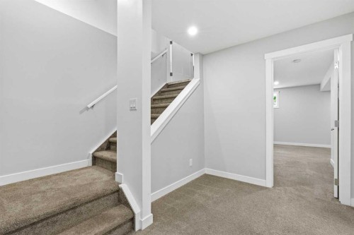 21 Howse Street Ne, Calgary, AB - Indoor Photo Showing Other Room