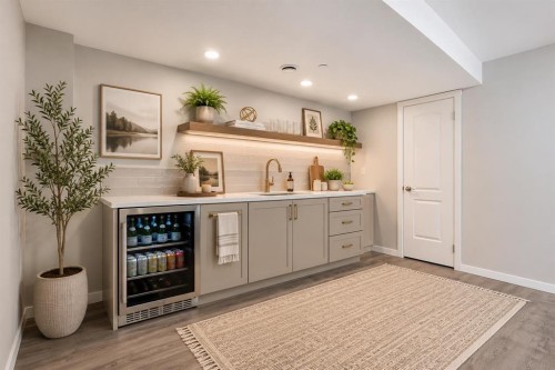 21 Howse Street Ne, Calgary, AB - Indoor Photo Showing Other Room