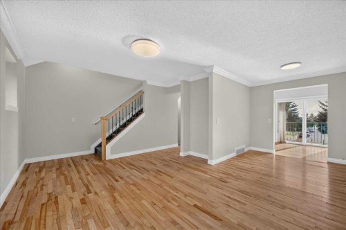 86 Cedarwood Lane Sw, Calgary, AB - Indoor Photo Showing Other Room