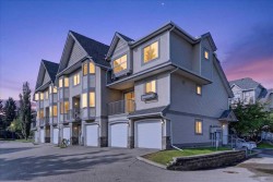 86 Cedarwood Lane SW Calgary, AB T2W 6J3