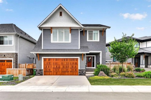 147 Marina Landing Se, Calgary, AB - Outdoor With Facade