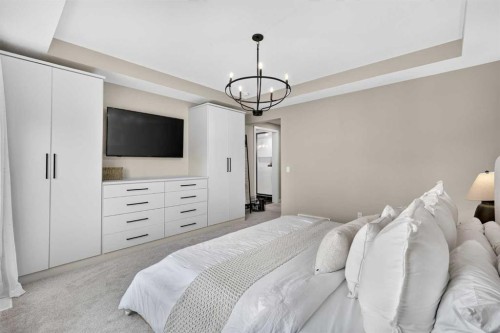 147 Marina Landing Se, Calgary, AB - Indoor Photo Showing Bedroom