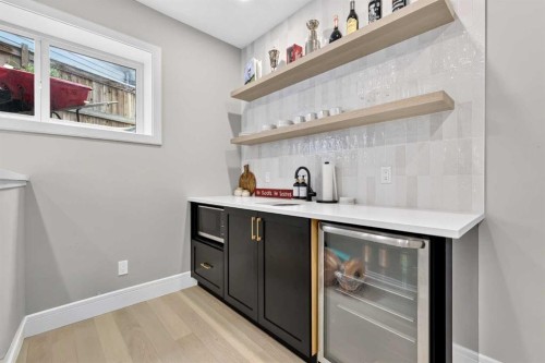 147 Marina Landing Se, Calgary, AB - Indoor