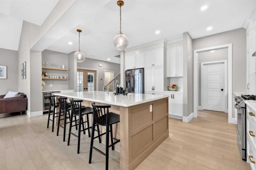 147 Marina Landing Se, Calgary, AB - Indoor Photo Showing Kitchen With Upgraded Kitchen